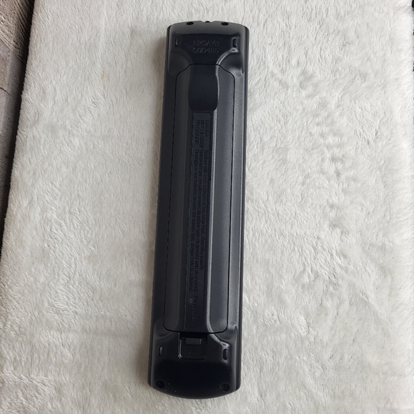 Panasonic TV remote. N2QAYB000485 - Picture 2 of 6